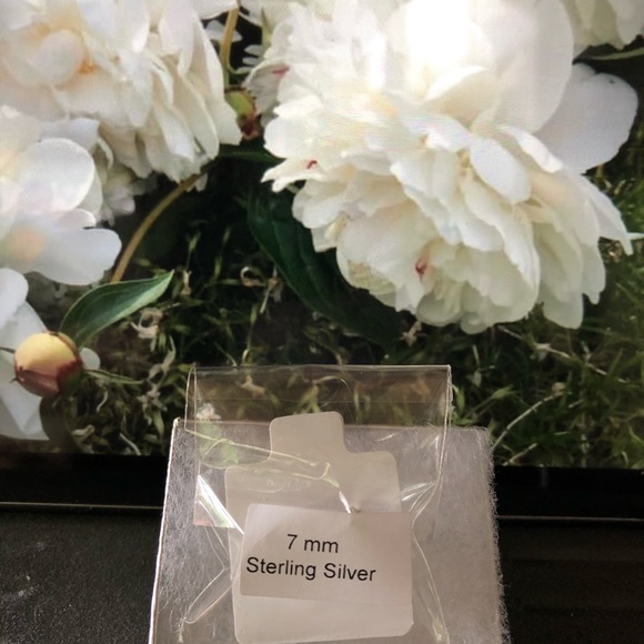 NWB Aquamarine 7mm Pierced Sterling Silver Earring - Picture 2 of 5